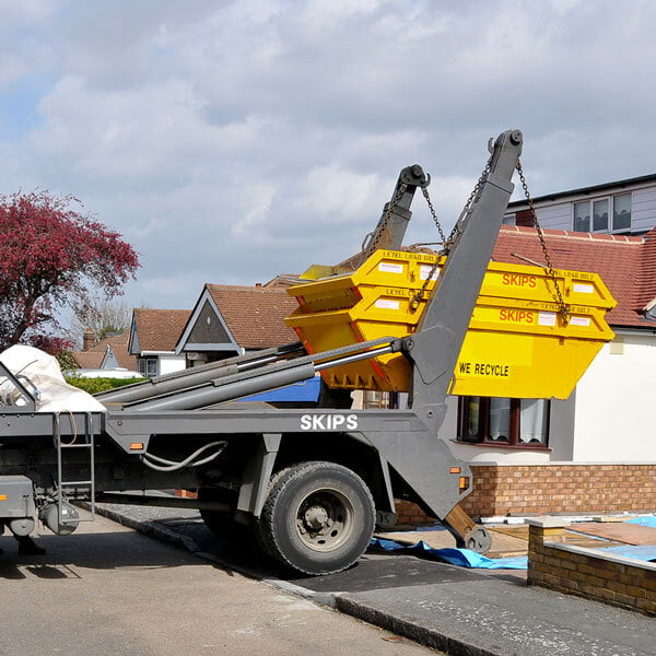 Hooklift (RORO) Truck